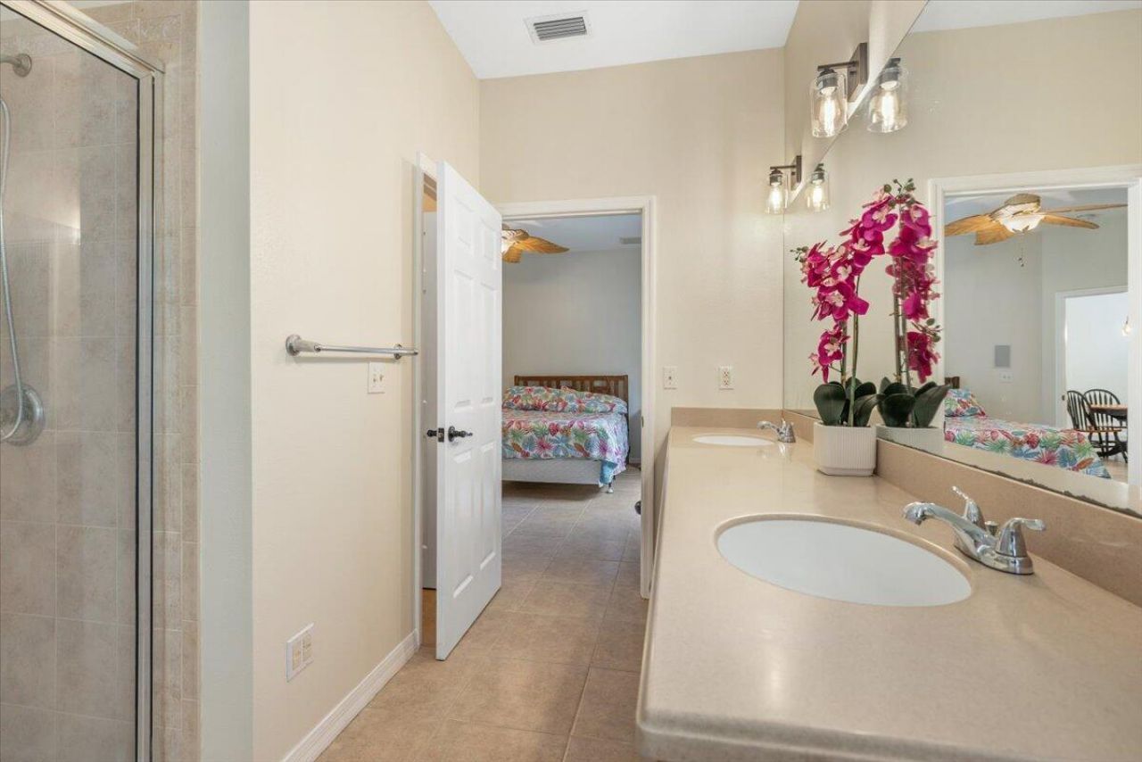 1410 4th Court, Vero Beach, FL 32960 Photo