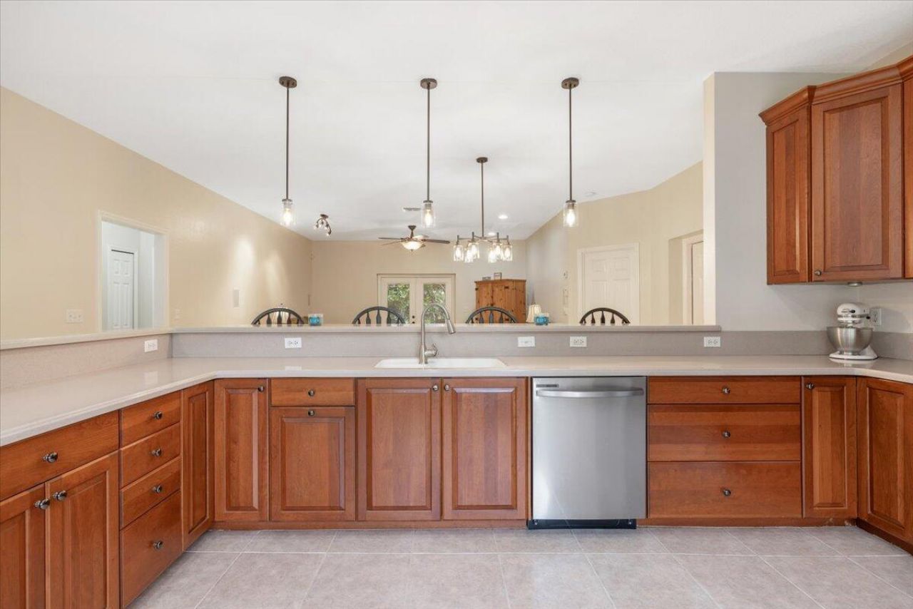 1410 4th Court, Vero Beach, FL 32960 Photo