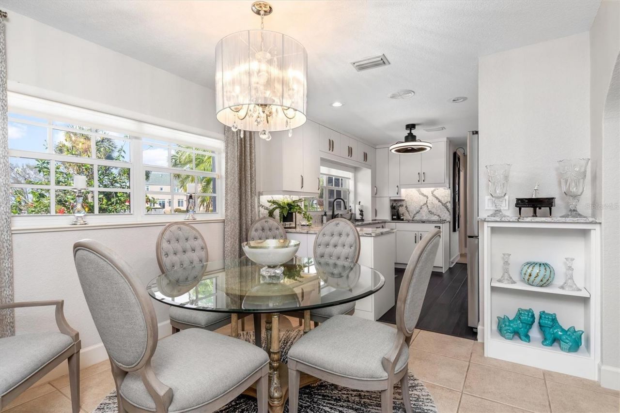 374 Severin Road Se, Port Charlotte, FL 33952 Photo