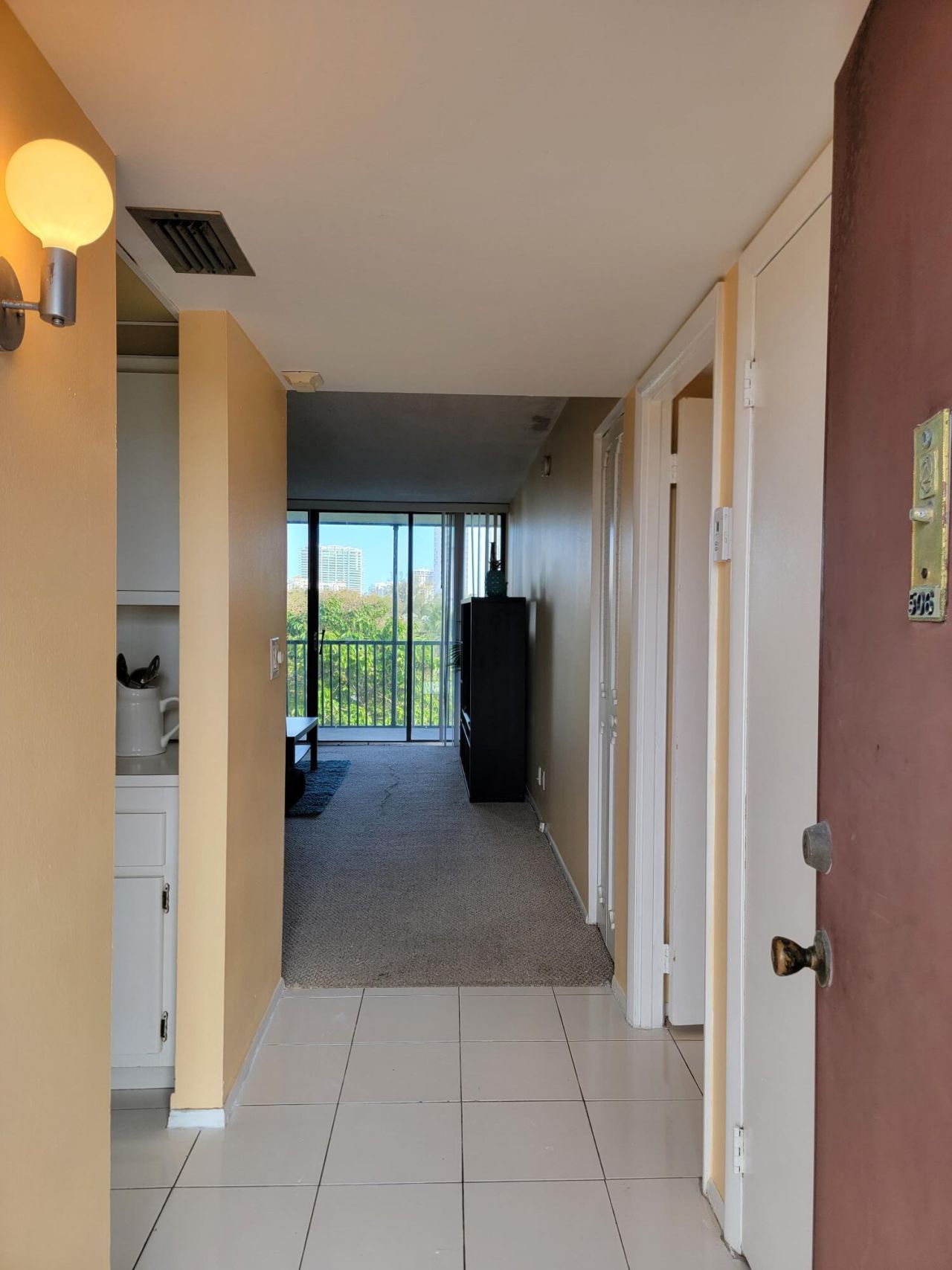 3301 N Country Club Drive, Unit 506, Miami, FL 33180 Photo