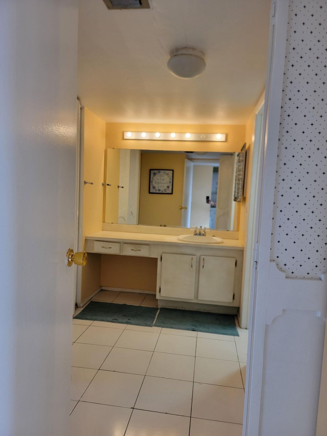 3301 N Country Club Drive, Unit 506, Miami, FL 33180 Photo