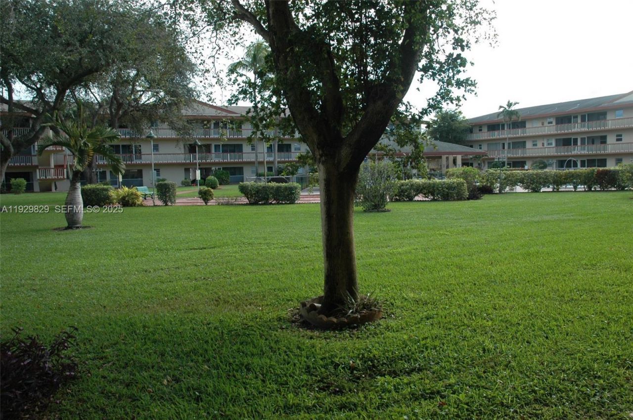 5300 Washington St, Unit F119, Hollywood, FL 33021 Photo