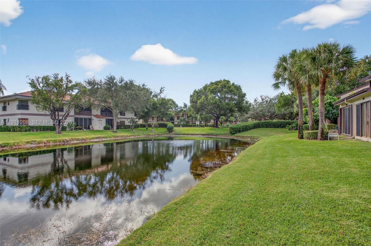 4588 Carambola Cir S, Unit 27219, Coconut Creek, FL 33066 Photo