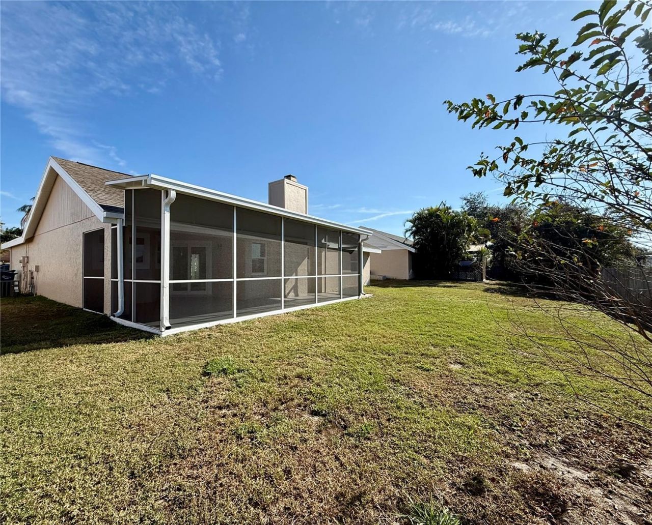 3541 65th Avenue Circle E, Sarasota, FL 34243 Photo