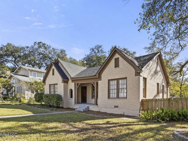 901 Fairview Street, Jackson, MS 39202