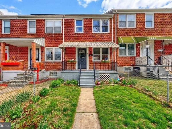 165 HAMPSHIRE, ESSEX, MD 21221