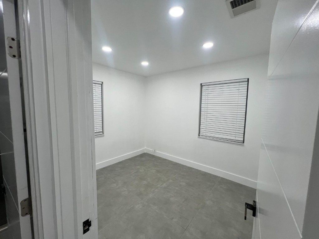 1436 NE 1st Avenue, Fort Lauderdale, FL 33304 Photo