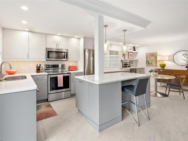 3000 Gulf Shore BLVD N, Unit 106, NAPLES, FL 34103