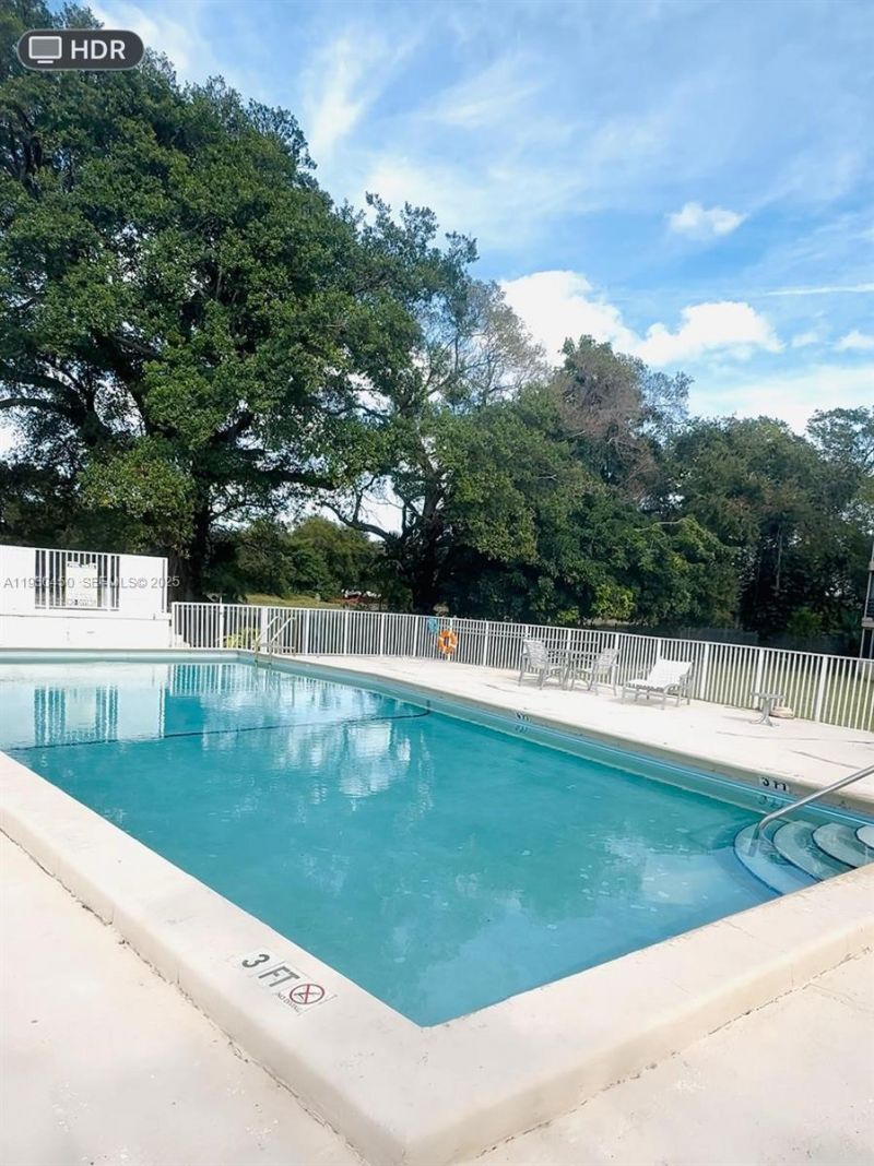 1401 NE 191st St, Unit D207, Miami, FL 33179 Photo