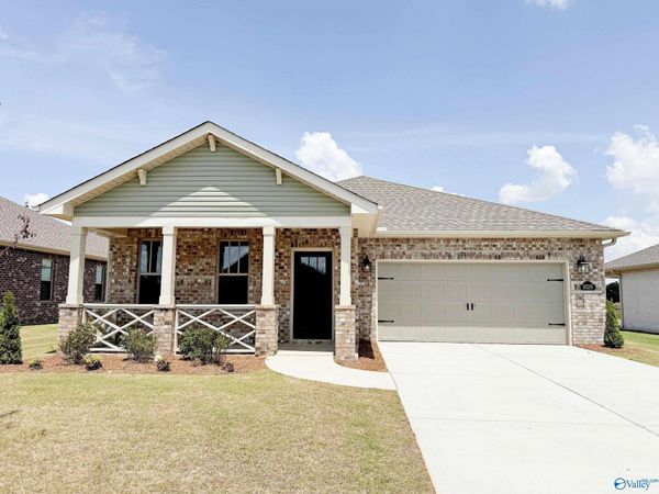 1020 Maplehurst Street, Decatur, AL 35603