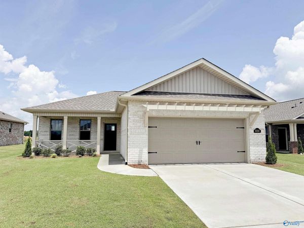 1030 Maplehurst Street, Decatur, AL 35603
