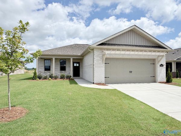 1030 Maplehurst Street, Decatur, AL 35603