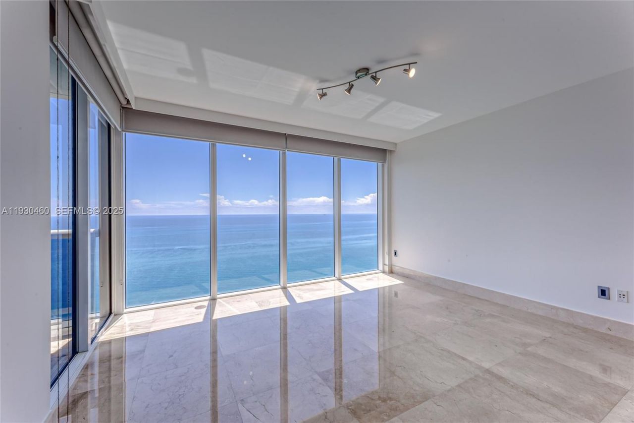 1830 S Ocean Dr, Unit 4601, Hallandale Beach, FL 33009 Photo