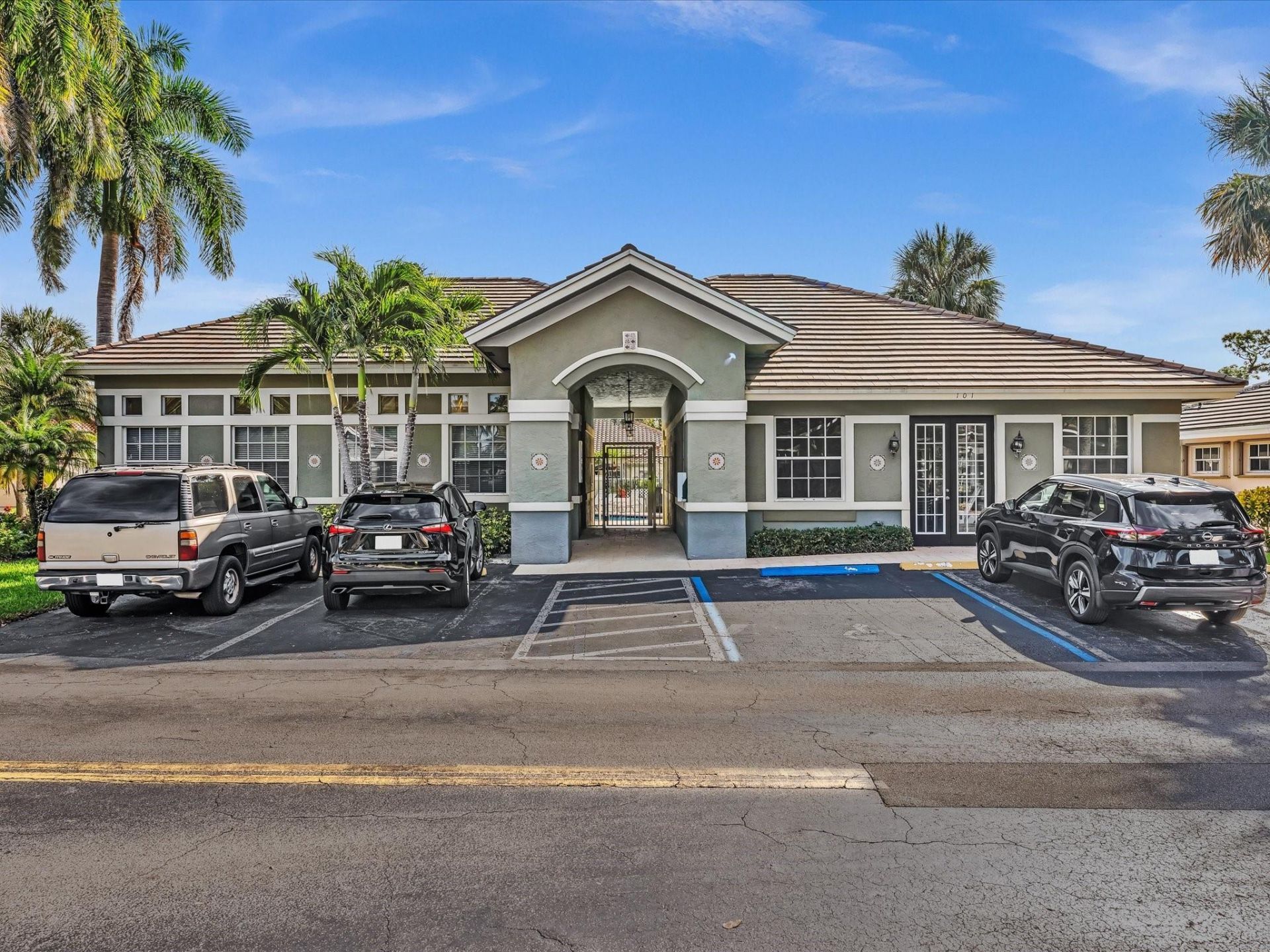 3580 Canary Palm Court, Pompano Beach, FL 33069 Photo