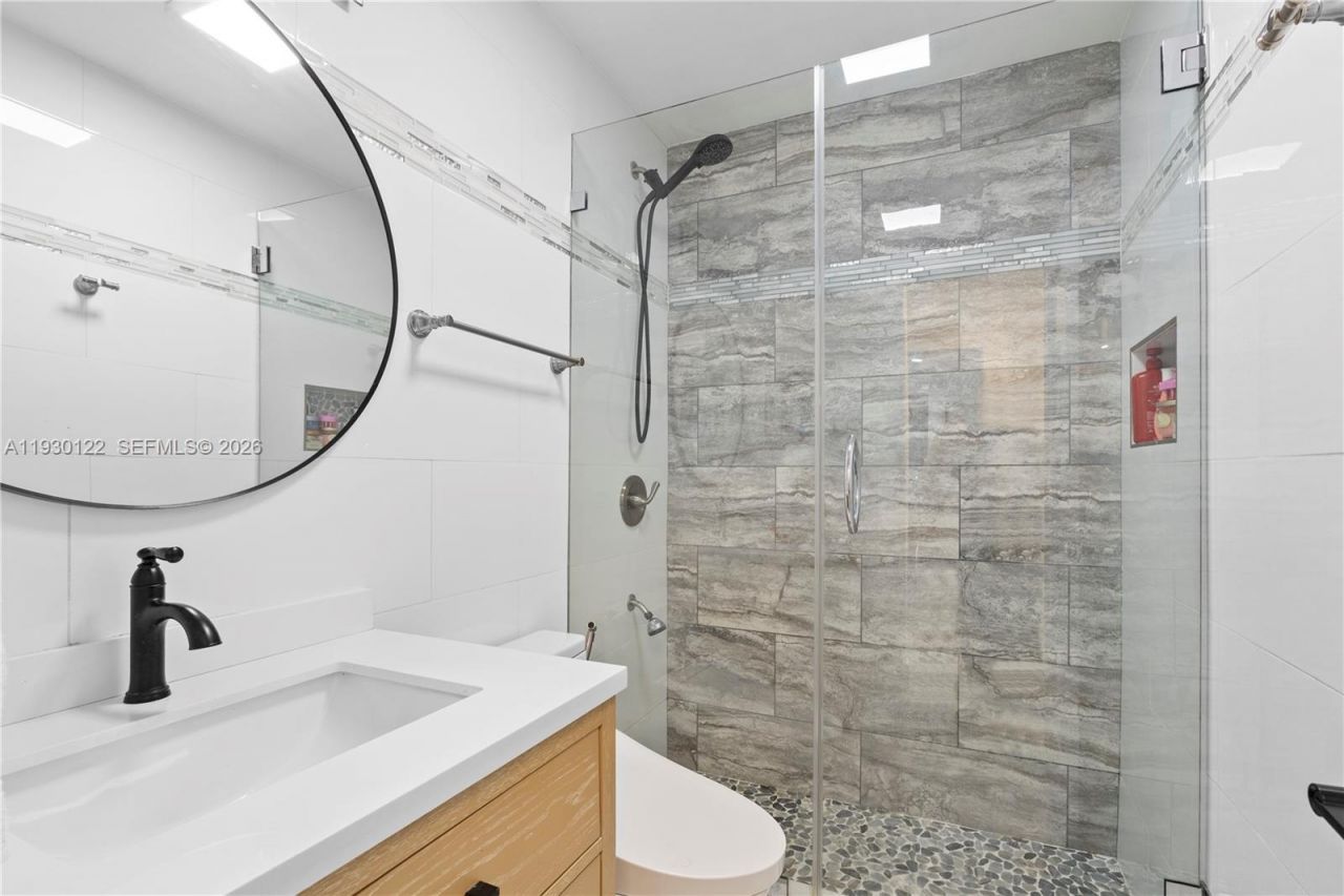 5546 Lakewood Cir Unit C, Margate, FL 33063 Photo