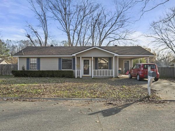 30 Mcarthur Dr Drive, Cabot, AR 72023