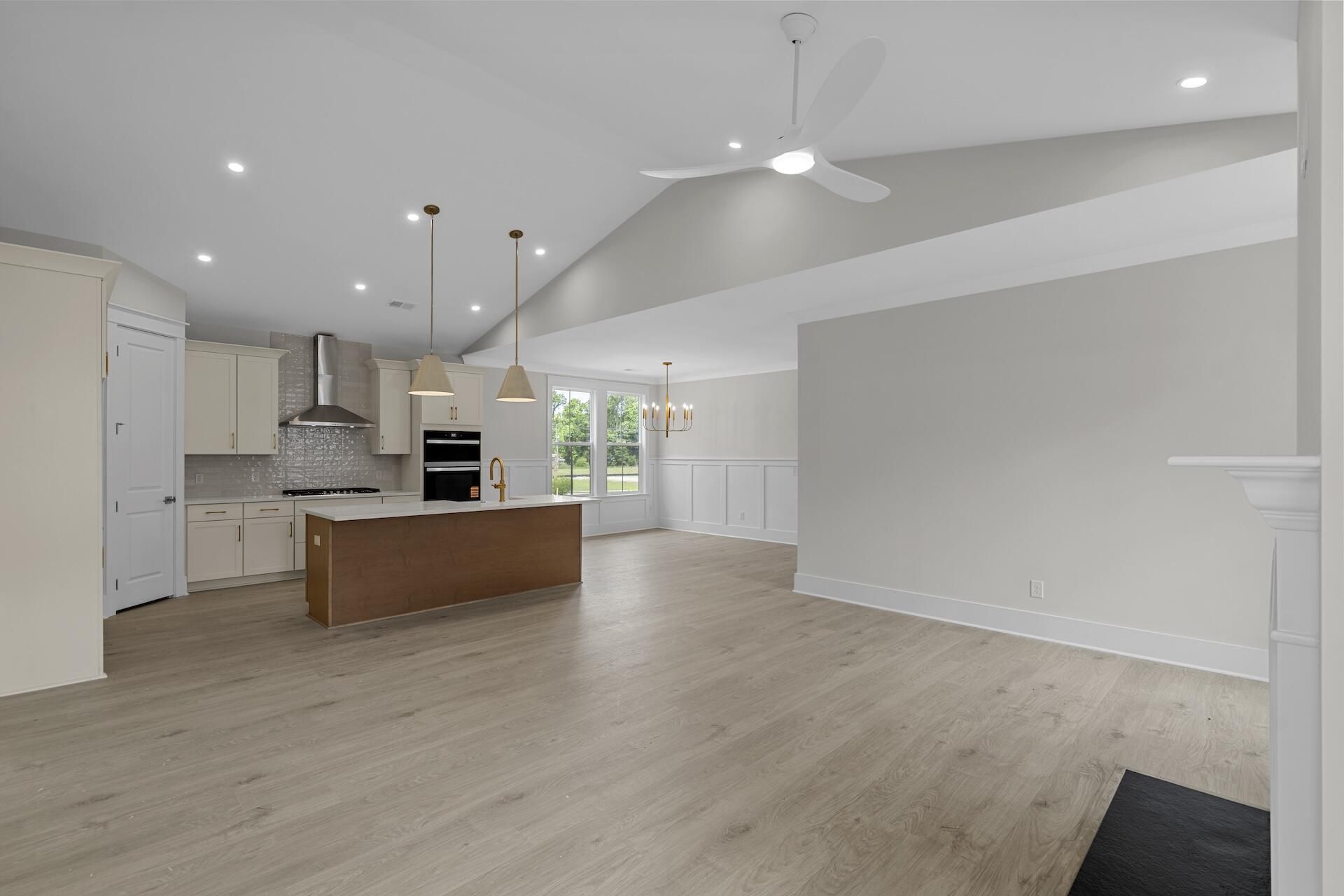 5103 Hut Creek Road Photo 13