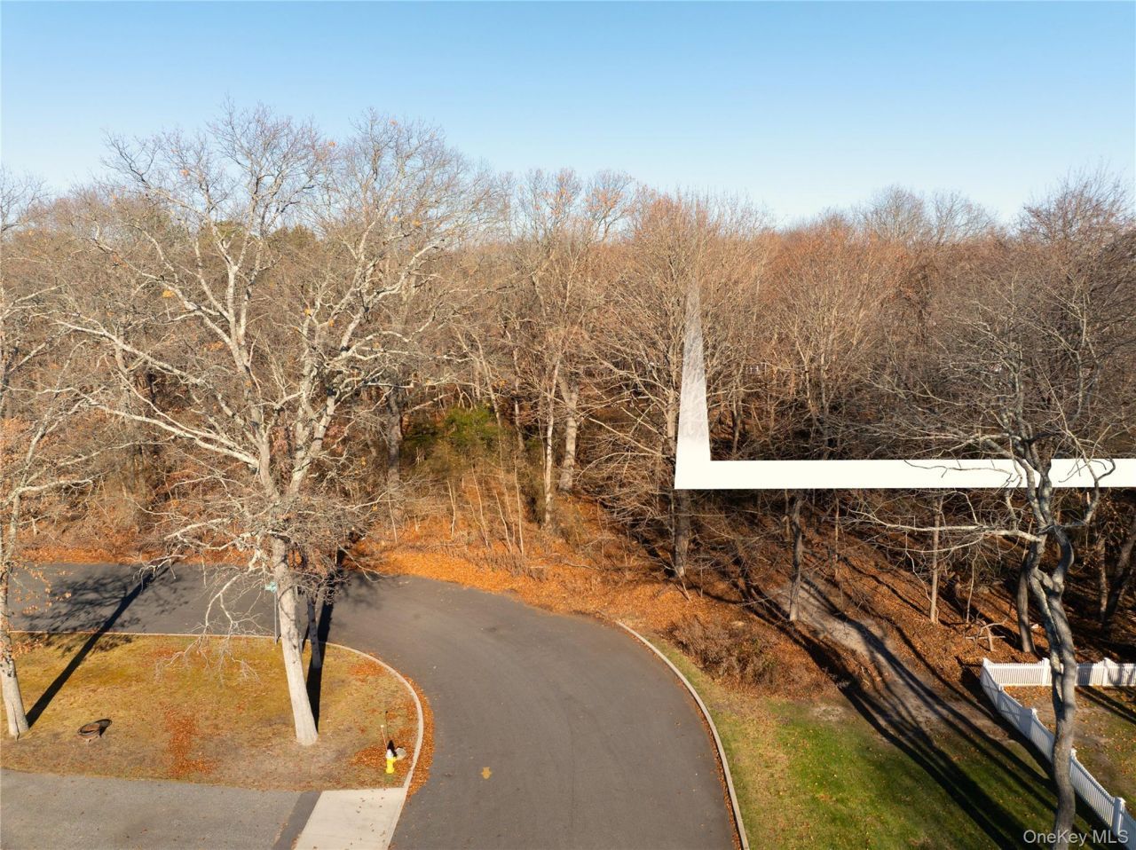 Shaw Avenue, Bellport, NY 11713 Main Photo