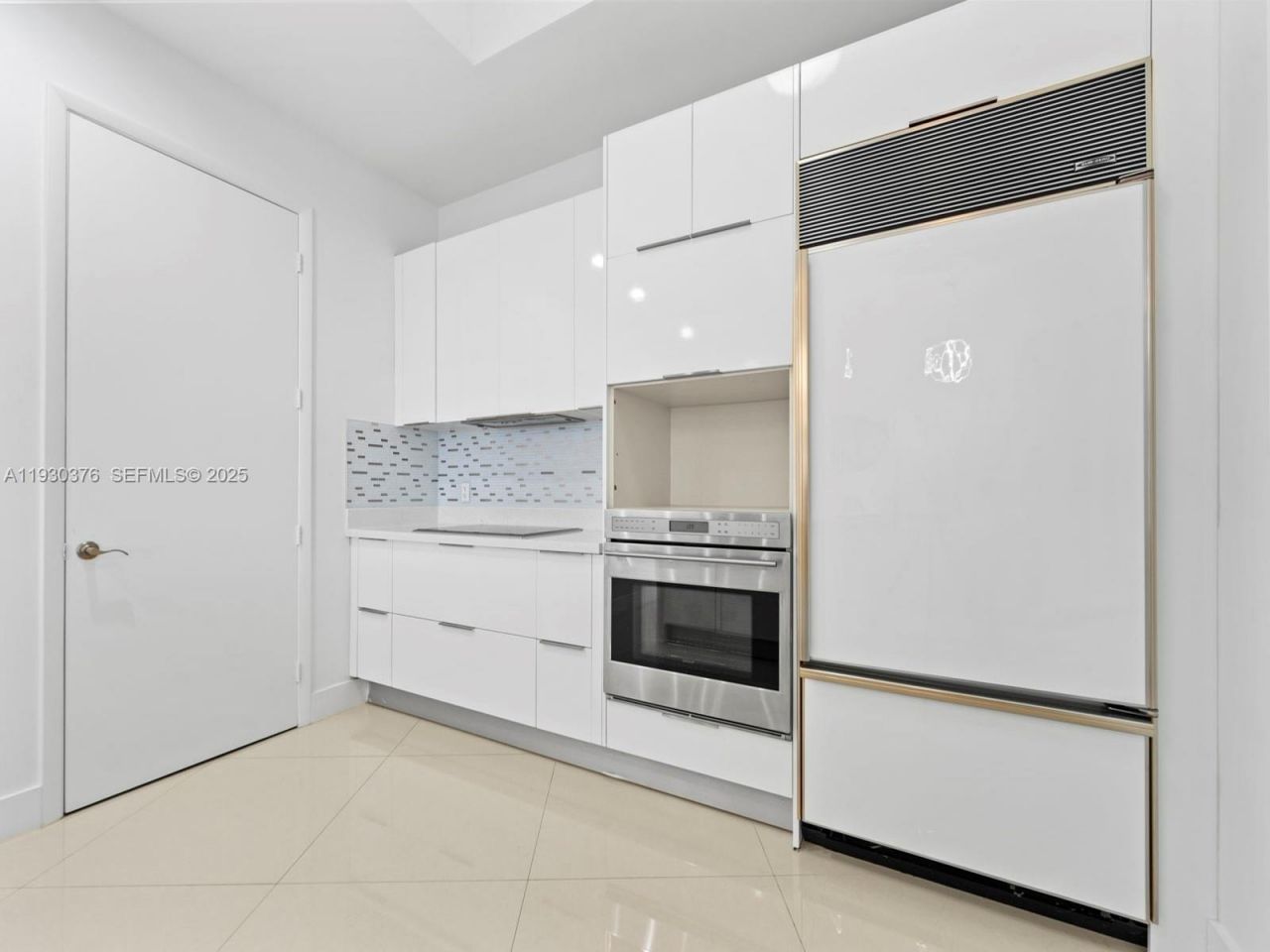 15811 Collins Ave, Unit 3707, Sunny Isles Beach, FL 33160 Photo