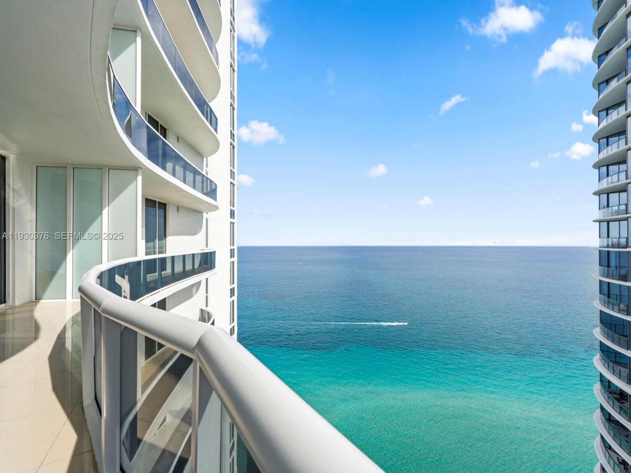15811 Collins Ave, Unit 3707, Sunny Isles Beach, FL 33160 Photo