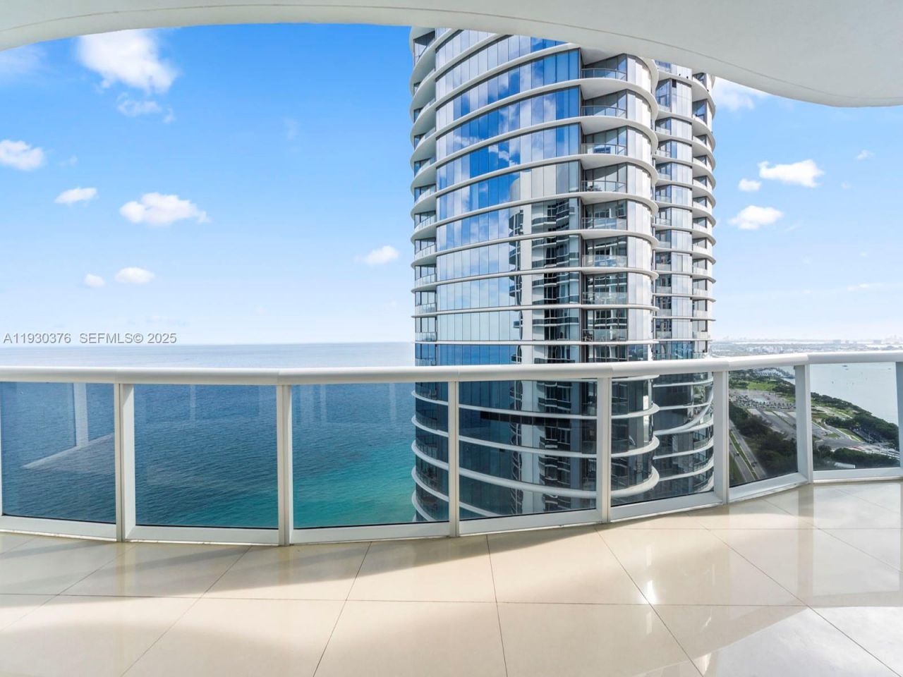 15811 Collins Ave, Unit 3707, Sunny Isles Beach, FL 33160 Photo
