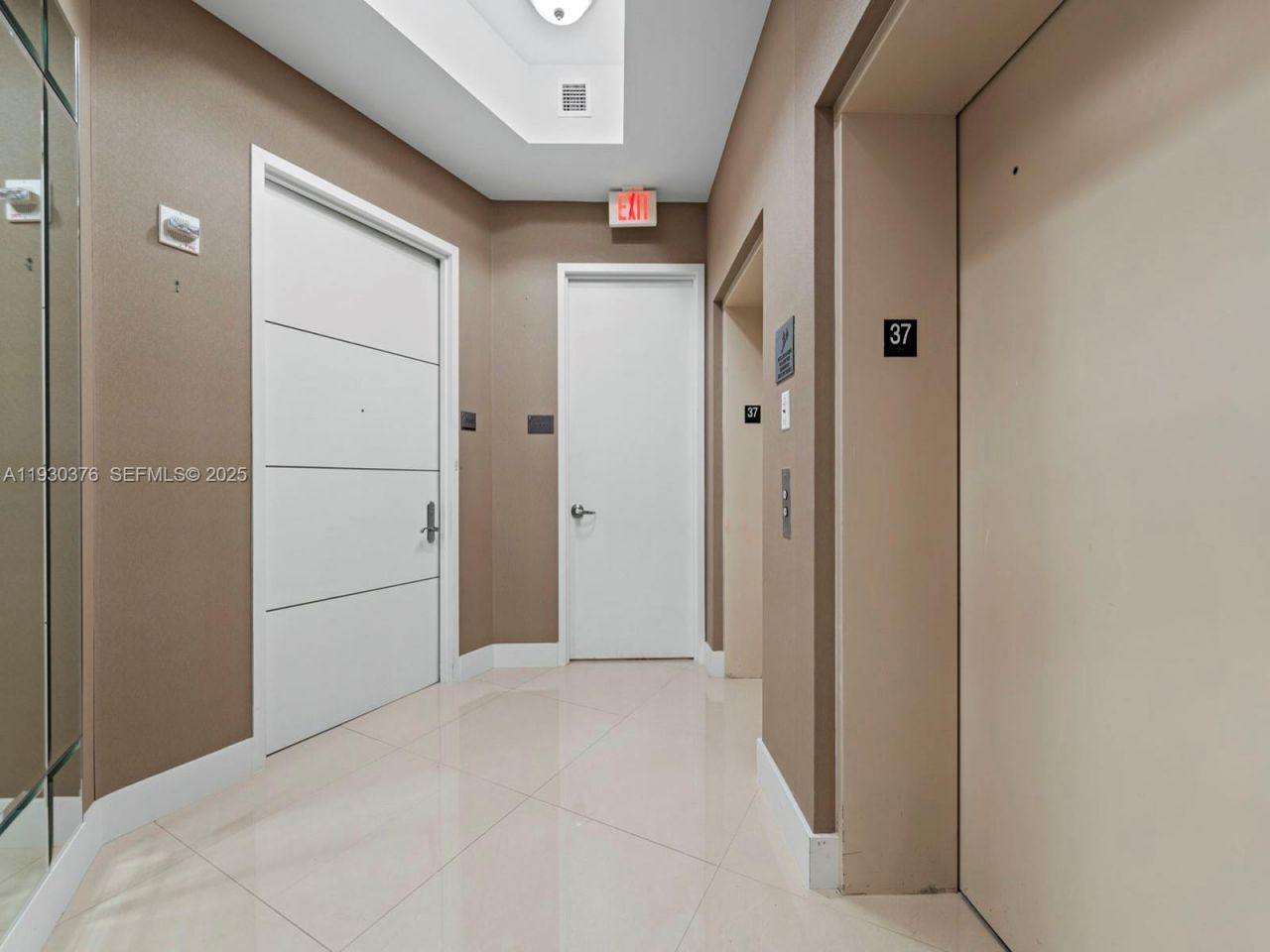 15811 Collins Ave, Unit 3707, Sunny Isles Beach, FL 33160 Photo