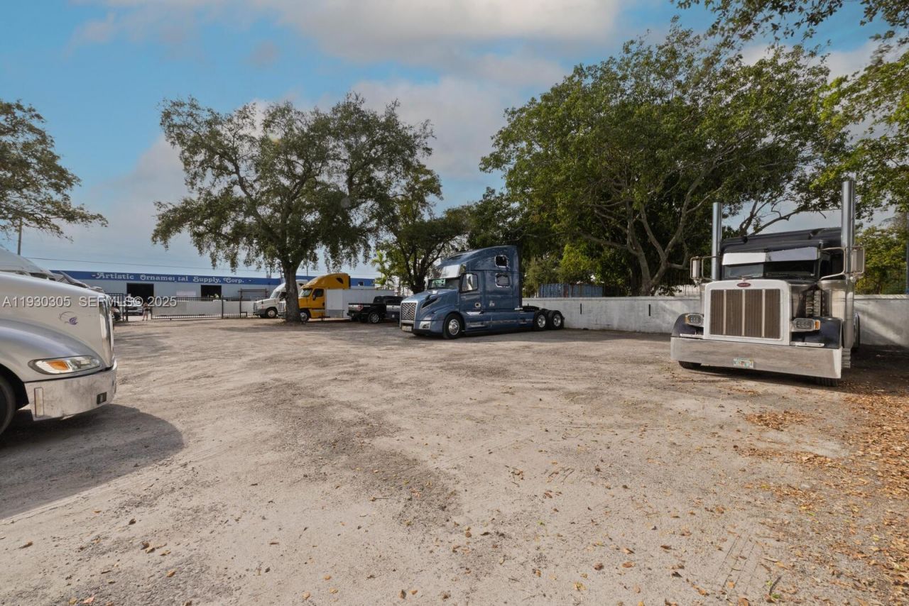 Please Call For Address, Miami, FL 33147 Photo