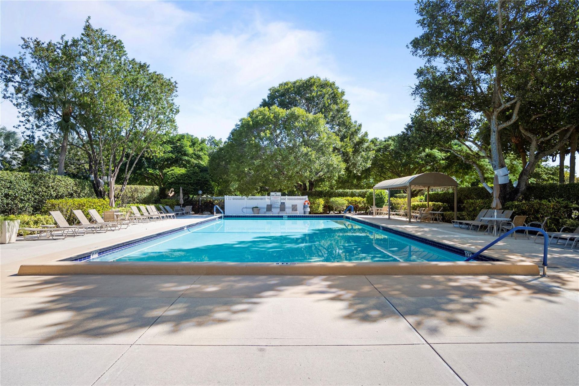 3510 Oaks Way, Unit 802, Pompano Beach, FL 33069 Photo