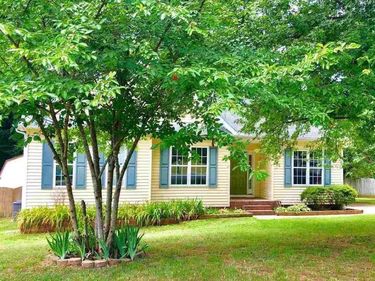 2825 Glastonbury Road, Apex, NC 27539