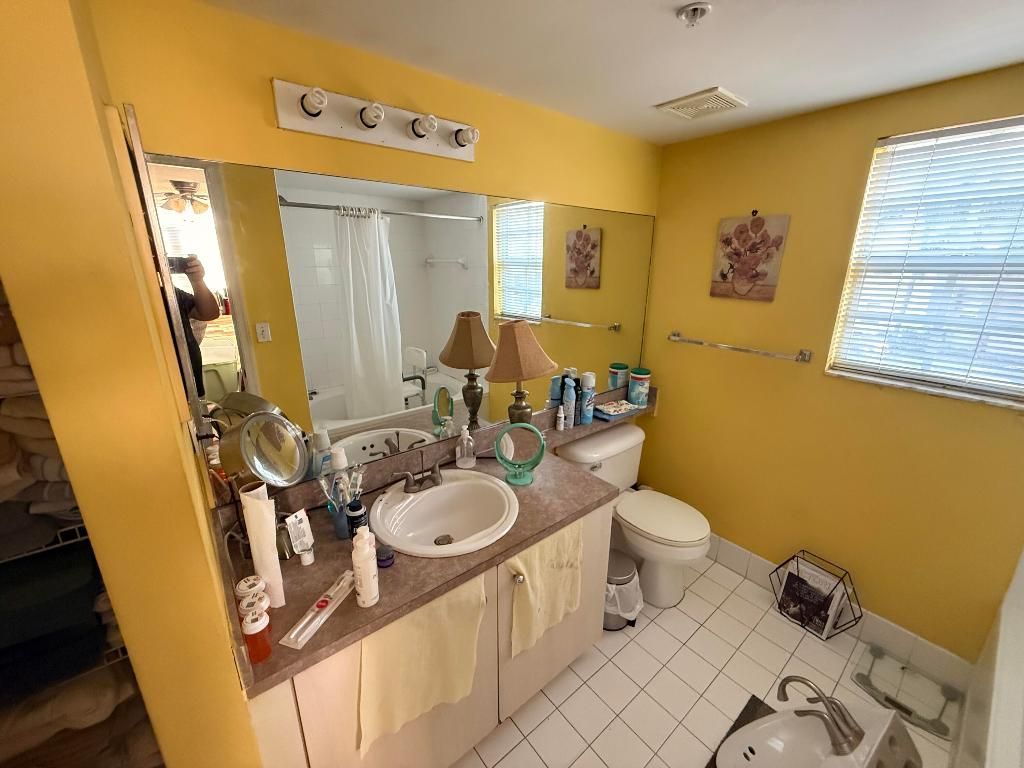 520 SW 111th Avenue, Unit 202, Pembroke Pines, FL 33025 Photo