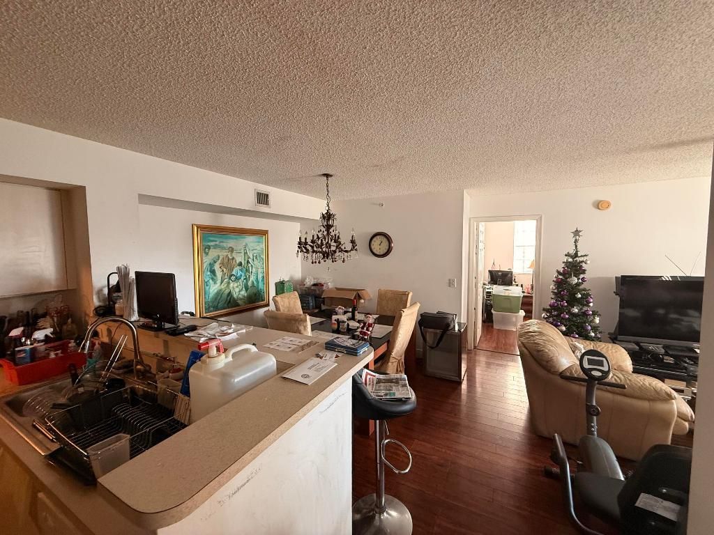 520 SW 111th Avenue, Unit 202, Pembroke Pines, FL 33025 Photo