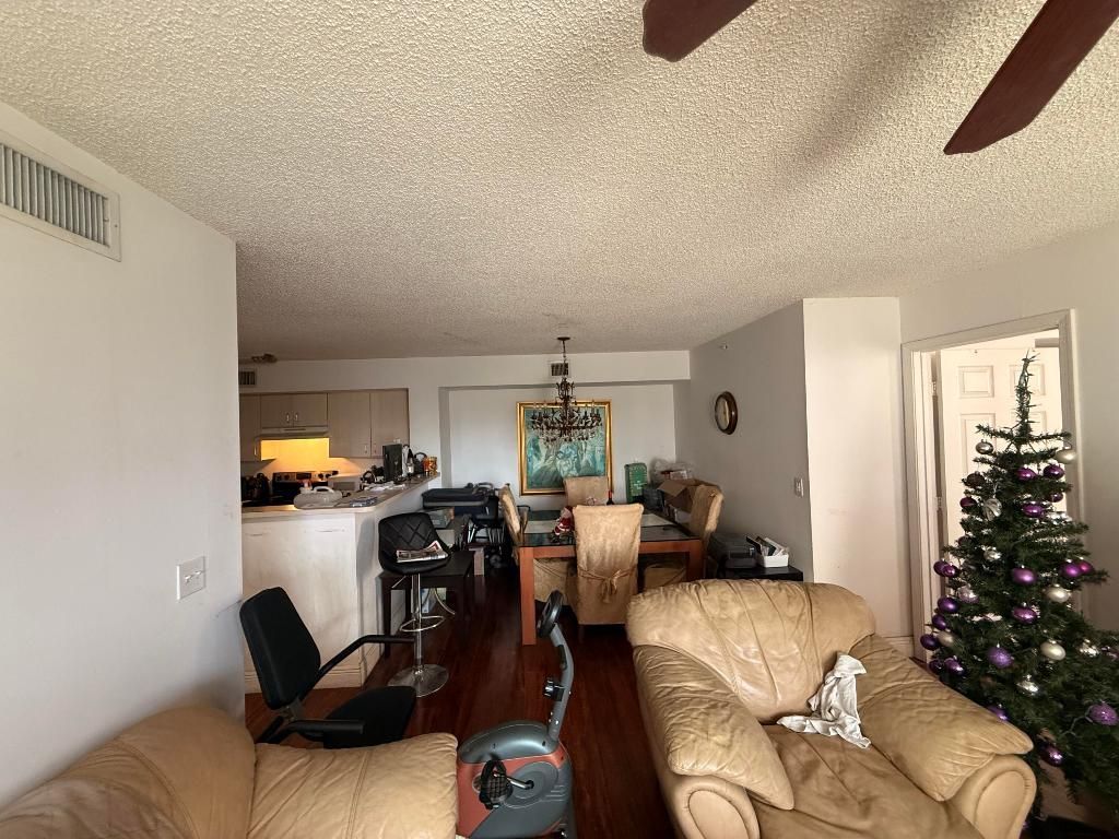 520 SW 111th Avenue, Unit 202, Pembroke Pines, FL 33025 Photo