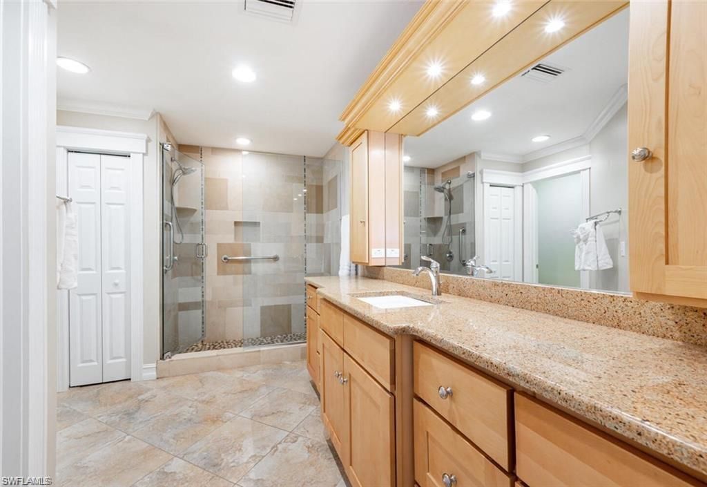 551 Beachwalk Cir, Unit 85-0, Naples, FL 34108 Photo