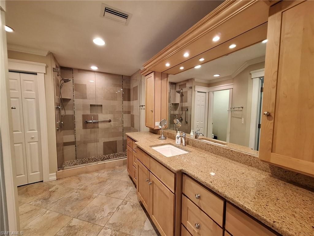 551 Beachwalk Cir, Unit 85-0, Naples, FL 34108 Photo