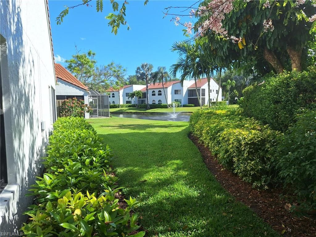 551 Beachwalk Cir, Unit 85-0, Naples, FL 34108 Photo