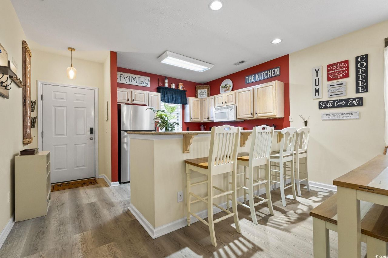 901 West Port Dr. Photo 6