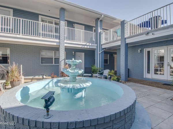 1282 Beach Boulevard, Biloxi, MS 39530