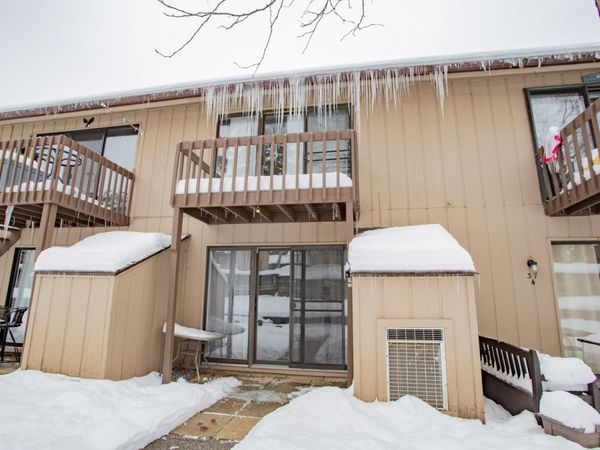 Unit 5, Fox Lake, IL 60020