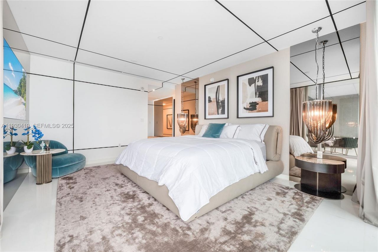 300 Biscayne Blvd Way, Unit 5104, Miami, FL 33131 Photo