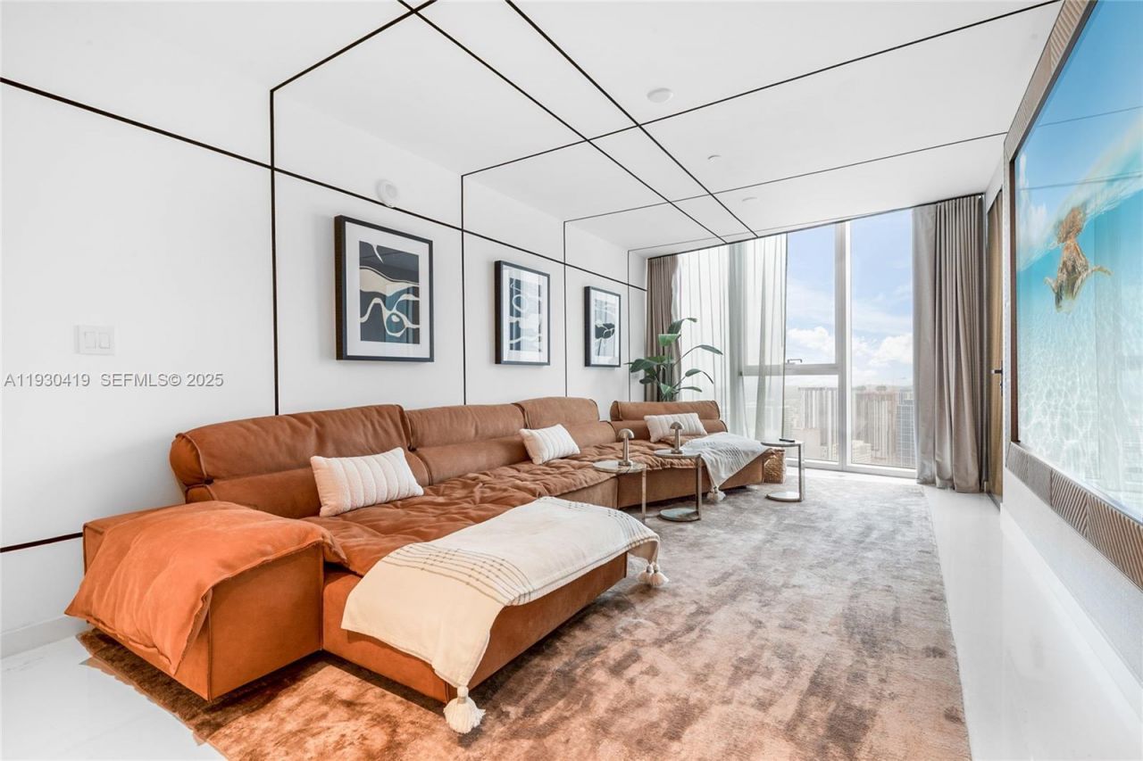 300 Biscayne Blvd Way, Unit 5104, Miami, FL 33131 Photo