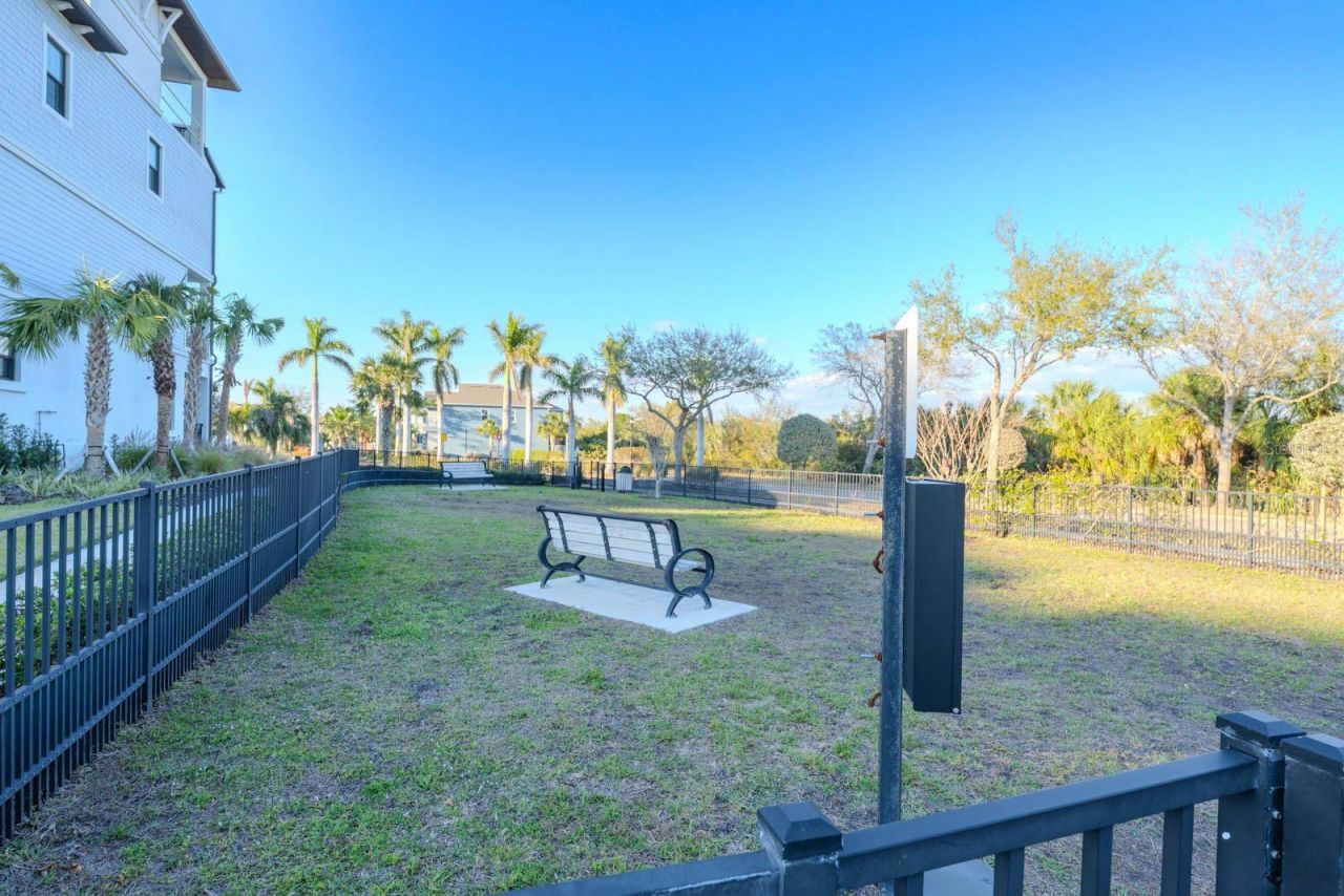 1109 Seagrape Drive, Ruskin, FL 33570 Photo