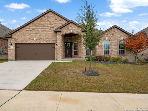 119 Branson fls, Boerne, TX 78006