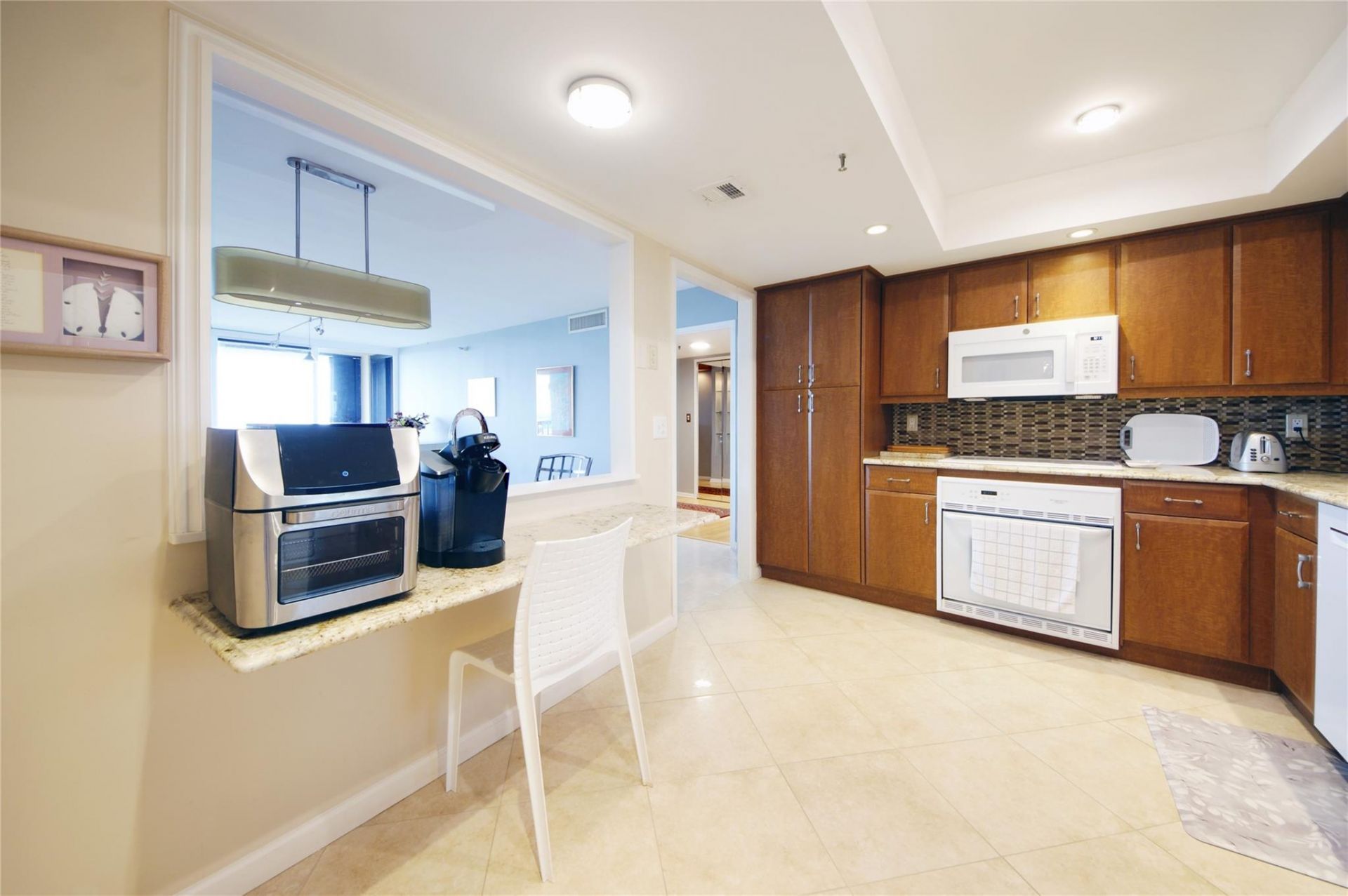 2480 Presidential Way, Unit 1903, West Palm Beach, FL 33401 Photo