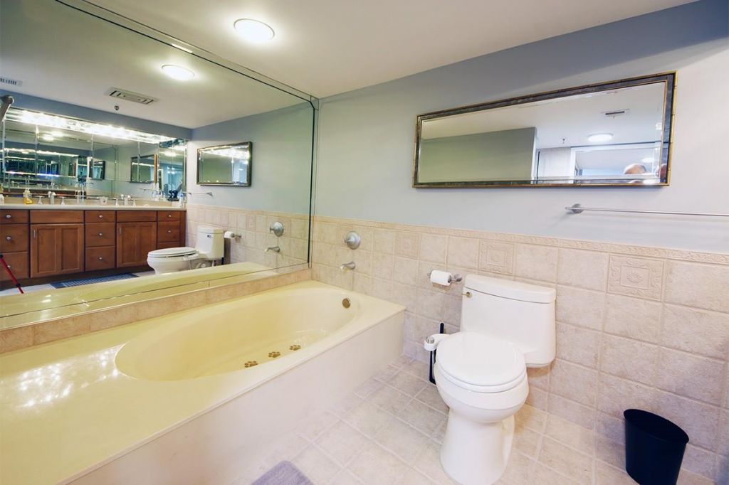 2480 Presidential Way, Unit 1903, West Palm Beach, FL 33401 Photo