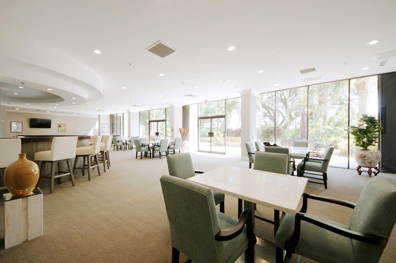 2480 Presidential Way, Unit 1903, West Palm Beach, FL 33401 Photo