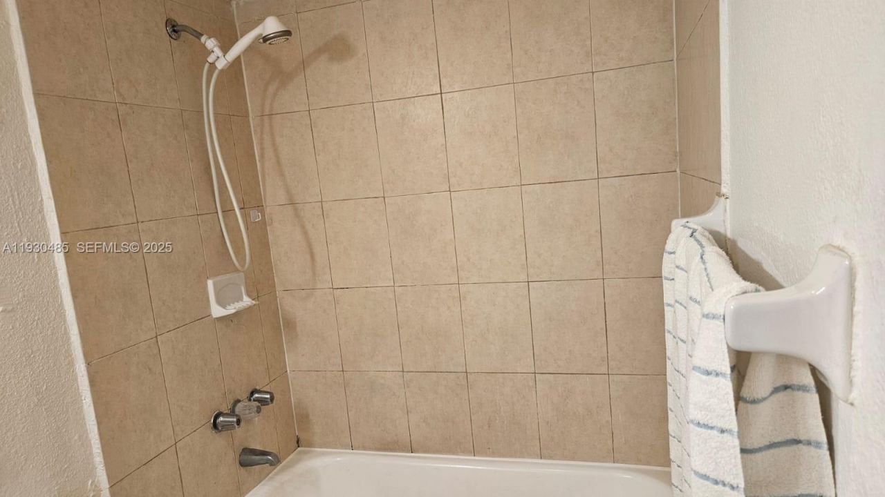 801 NW 47th Ave, Unit 807W, Miami, FL 33126 Photo