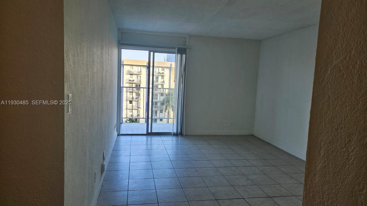 801 NW 47th Ave, Unit 807W, Miami, FL 33126 Photo