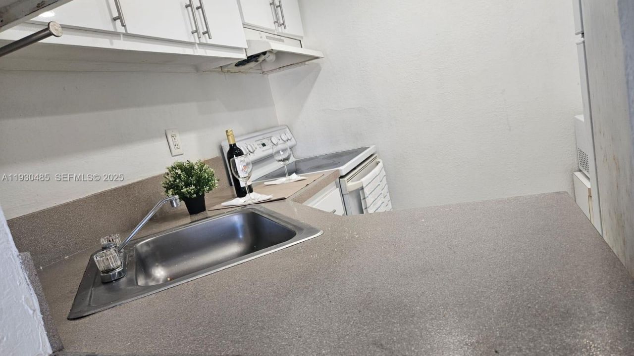 801 NW 47th Ave, Unit 807W, Miami, FL 33126 Photo