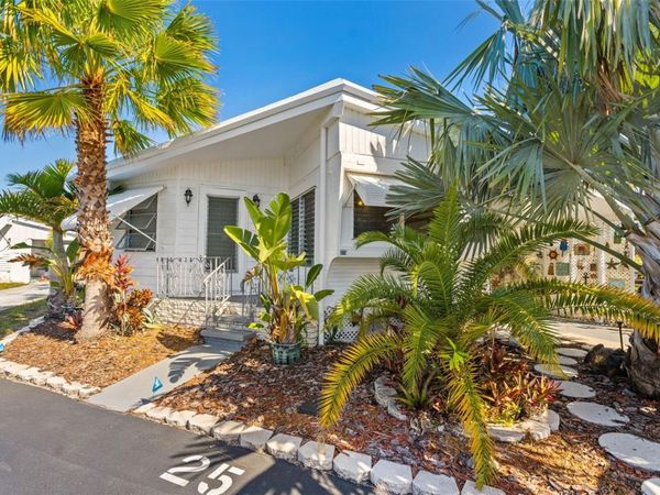 4851 W GANDY BOULEVARD, Unit B2L25, TAMPA, FL 33611