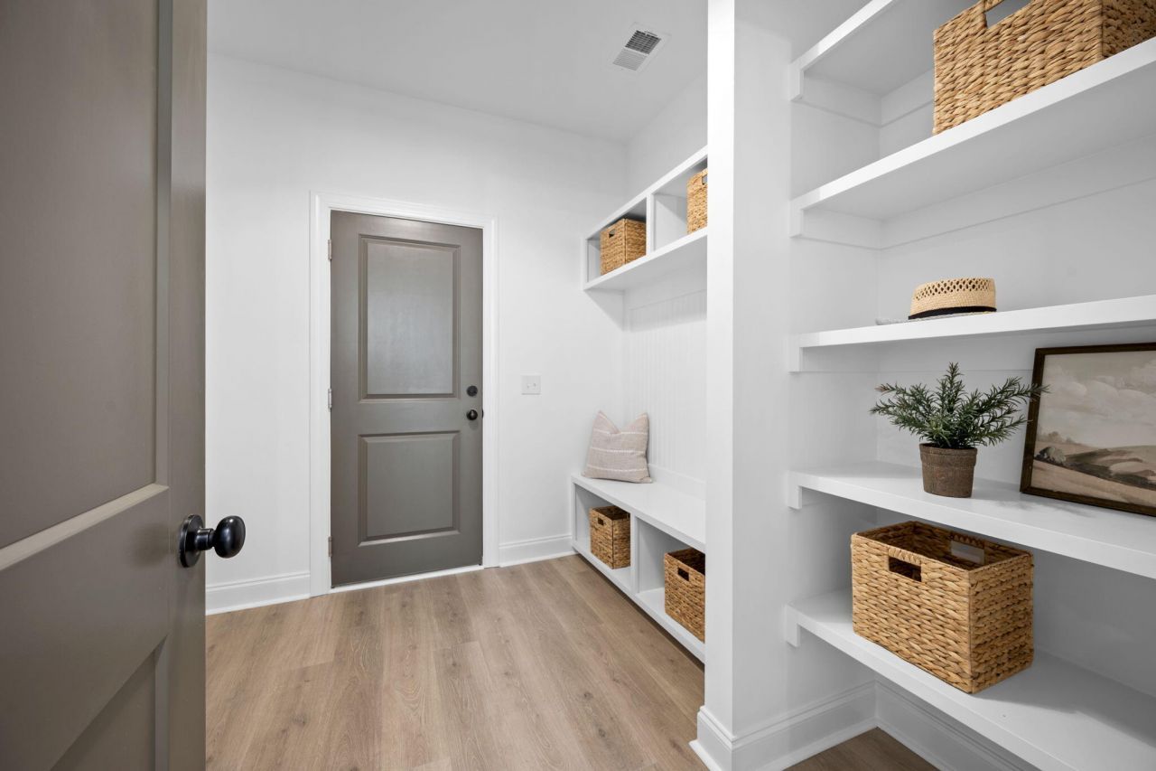 2988 Lodge Berry Lane Photo 17